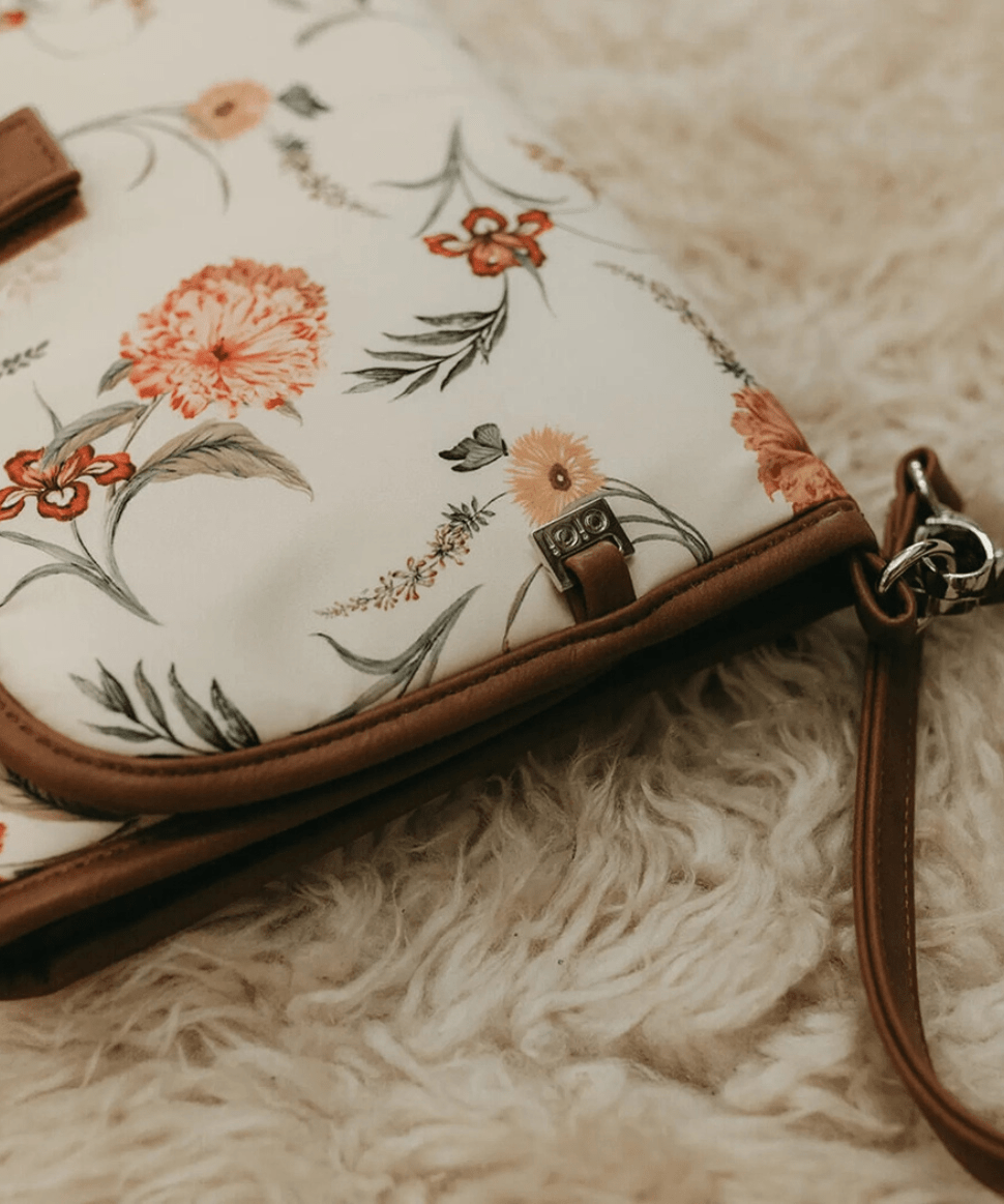 Change Mat Clutch - Wildflower OiOi Baby Preggi Central Maternity Shop Change Mat Clutch - Wildflower OiOi Baby Preggi Central Maternity Shop