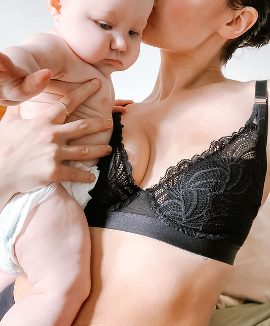 Carriwell Lace Feeding Bra – Baby's Closet