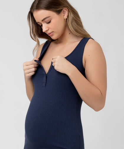 Breastfeeding & Nursing Clothing | Stylish, Comfortable, and Functional