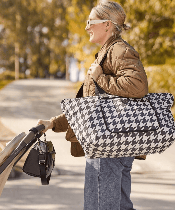 Fold-Up Tote - Houndstooth OiOi Preggi Central Maternity Shop