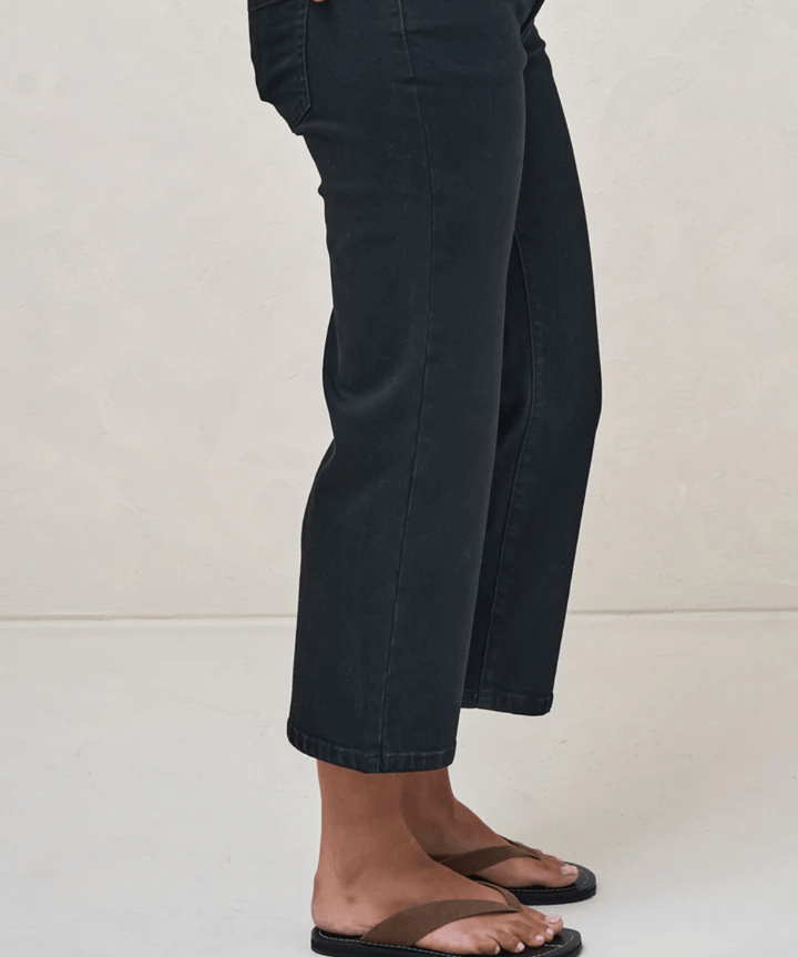 Walk The Talk Crop Wide Maternity Jeans- BLACK BAE the label Preggi Central Maternity Shop